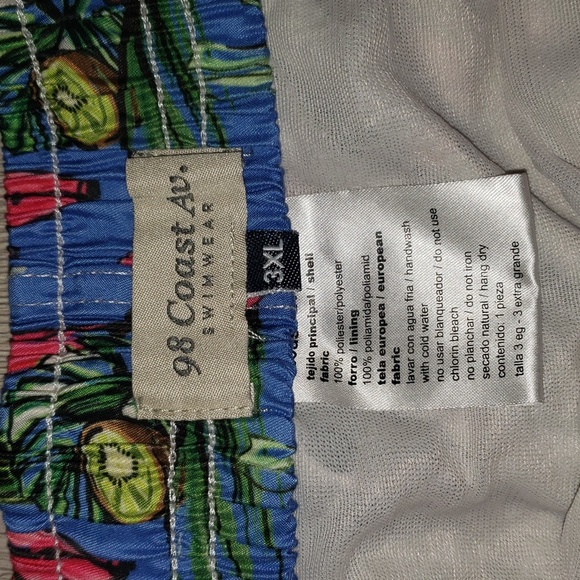 ❤️5/$25 EUC 98 Coast Av Swimwear Shorts - Picture 3 of 4